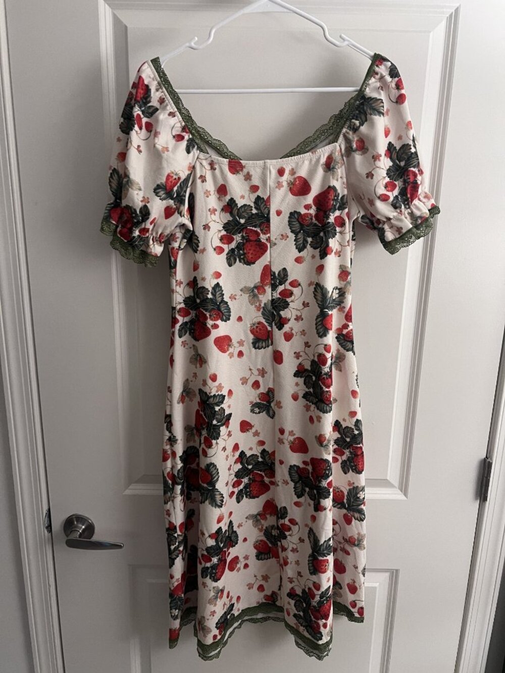 Cider Strawberry Lace Trim Milkmaid Midi Dress in Cream - Size M - Picture 2 of 3